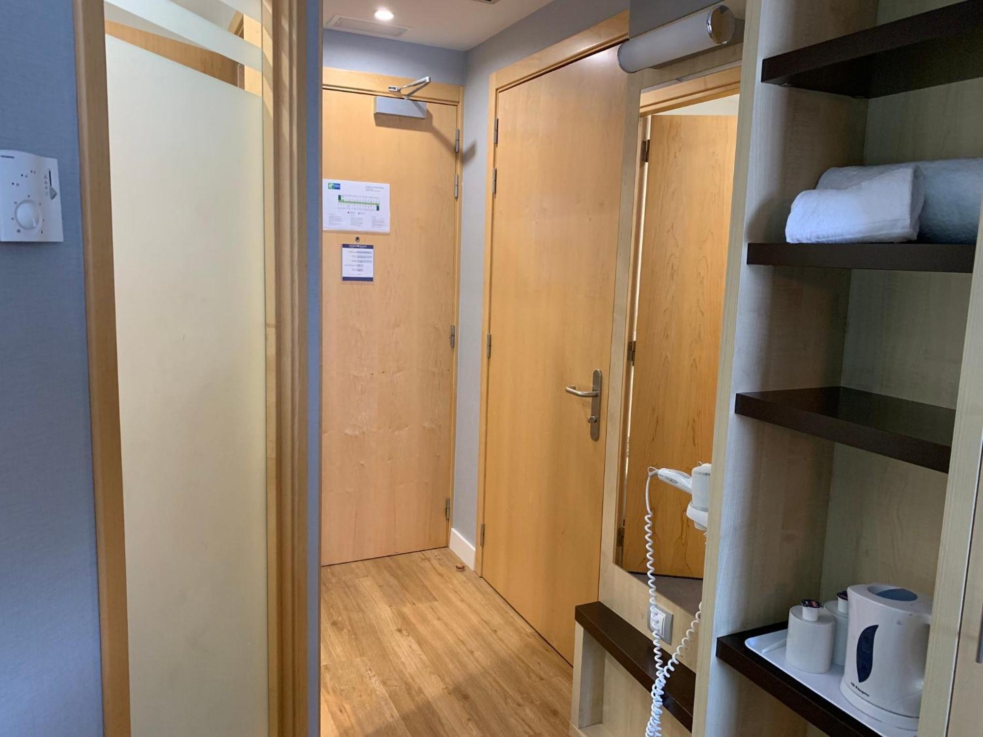 Holiday Inn Express Vitoria By Ihg Ngoại thất bức ảnh