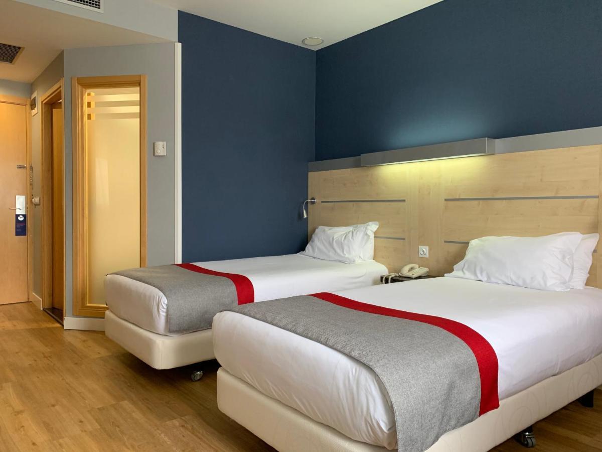 Holiday Inn Express Vitoria By Ihg Ngoại thất bức ảnh
